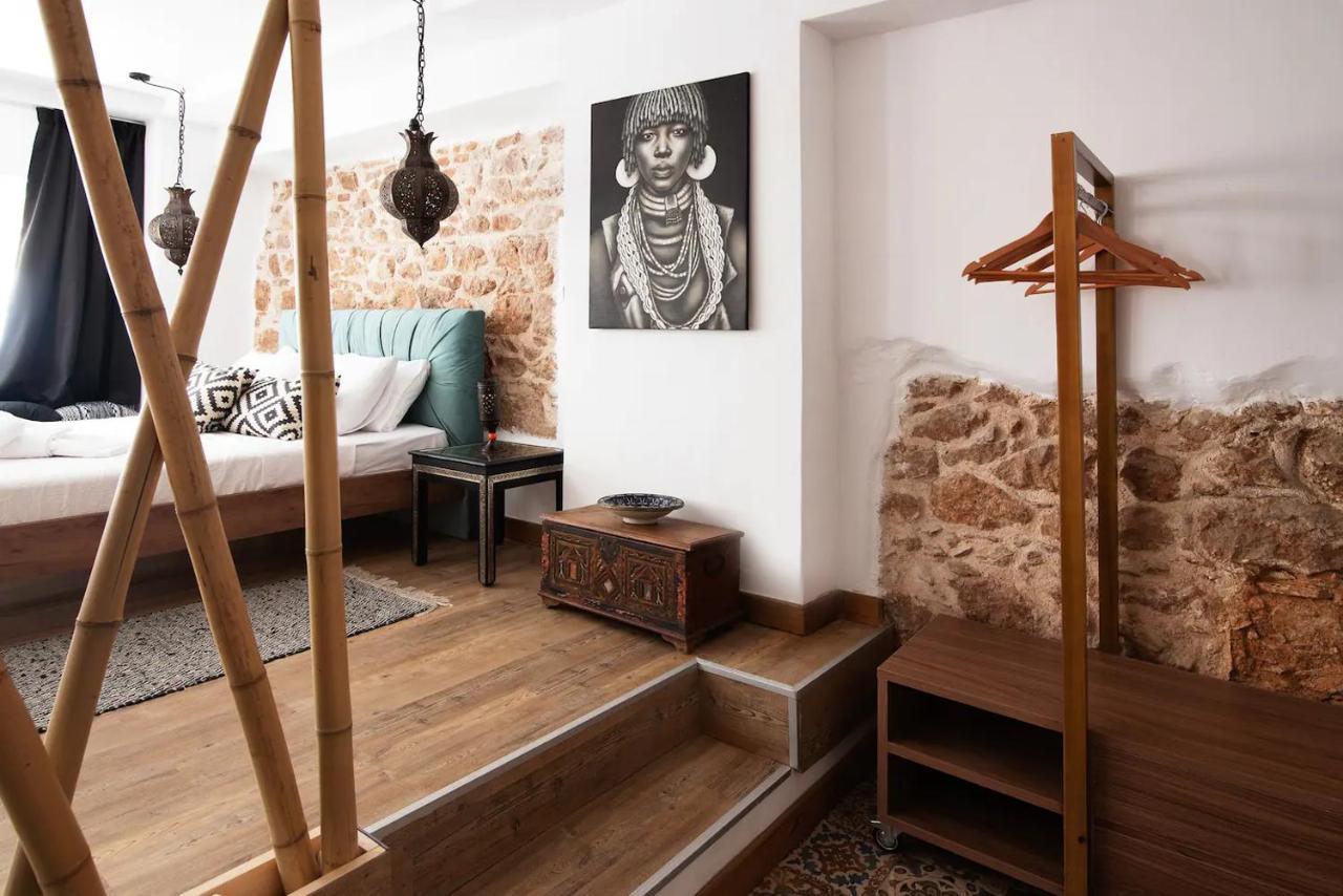Hard Loft διακοσμημένο σε λευκό φόντο. Appartement *